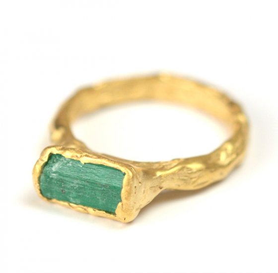 Cave Single Stone Treasure Ring - Click Image to Close