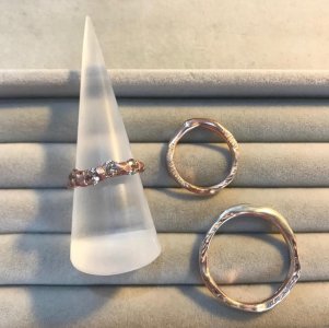 Cave Wedding Rings & Cave 4 Stone Treasure Ring