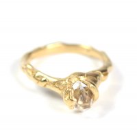 Cave Single Stone Treasure Ring