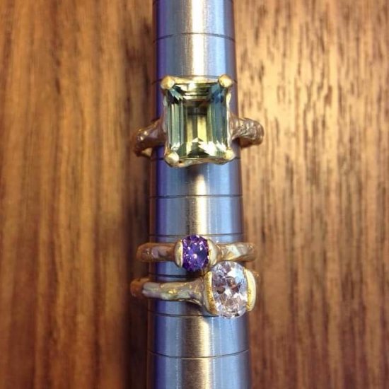 Cave Single Stone Treasure Rings x3 - Click Image to Close