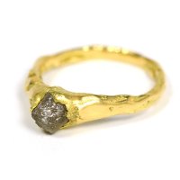 Cave Single Stone Treasure Ring