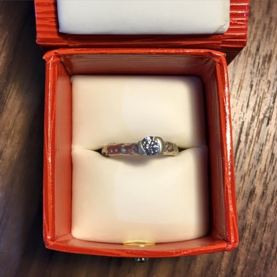 Cave Single Stone Treasure Ring - Click Image to Close